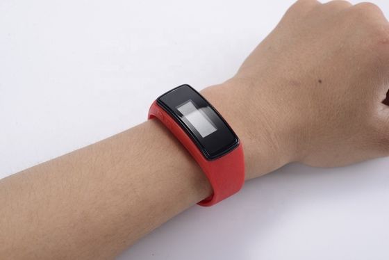 L24*Dia 3,7cm Moniteur de marche 3D avec affichage de la distance brûlée en calories