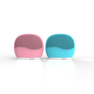 Appareil de nettoyage du visage manuel en silicone doux pour un nettoyage doux et efficace