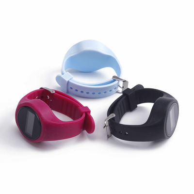 EMC ROHS atteint certifié Slim Pedometer Bracelet Distance jusqu'à 1999.99Km/1263.99Miles