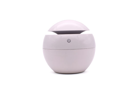 Diffuseur multifonctionnel avec contrôle d'humidité et options d'éclairage LED ambiant