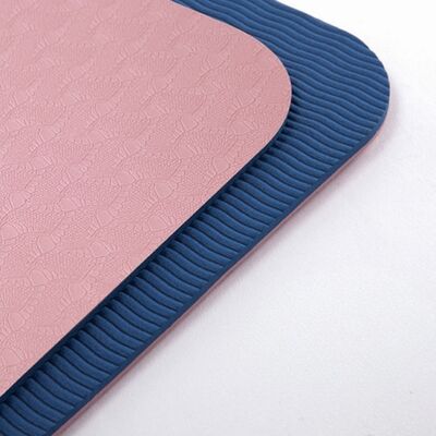 Tapis de yoga en TPE de qualité supérieure pour un équilibre amélioré et une concentration inébranlable pendant la pratique